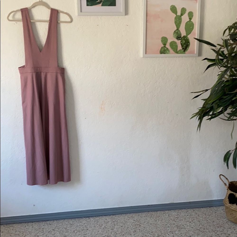 Women’s bib midi dress